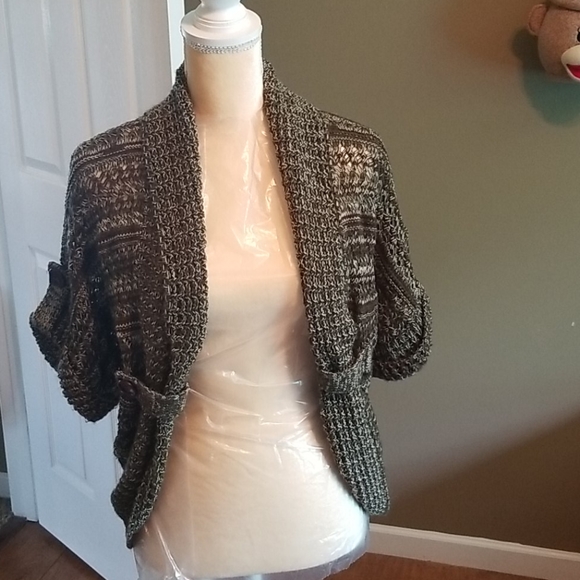 Forever 21 Other - Forever 21 size small shaw very beautiful
